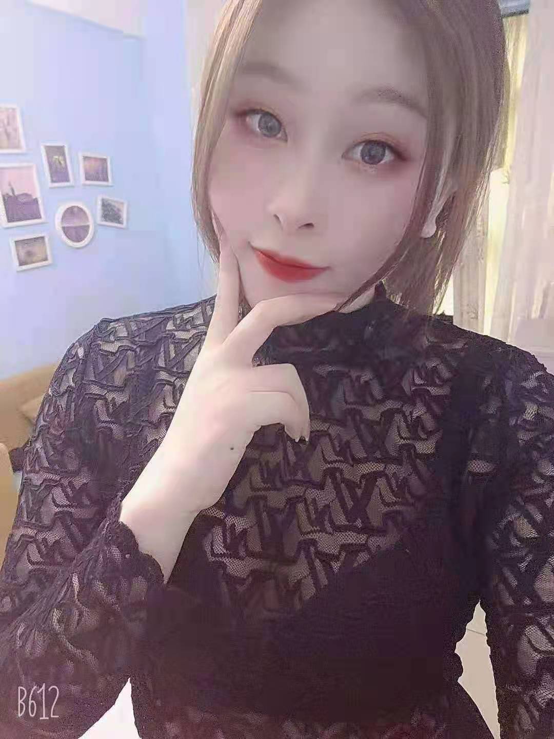 45581e6cee2348f897c9c8ba0239d590.jpg